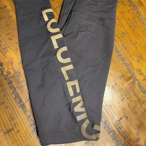 Lululemon leggings